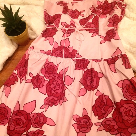 NWT Pink Floral Rose Print Dress - Picture 5 of 8